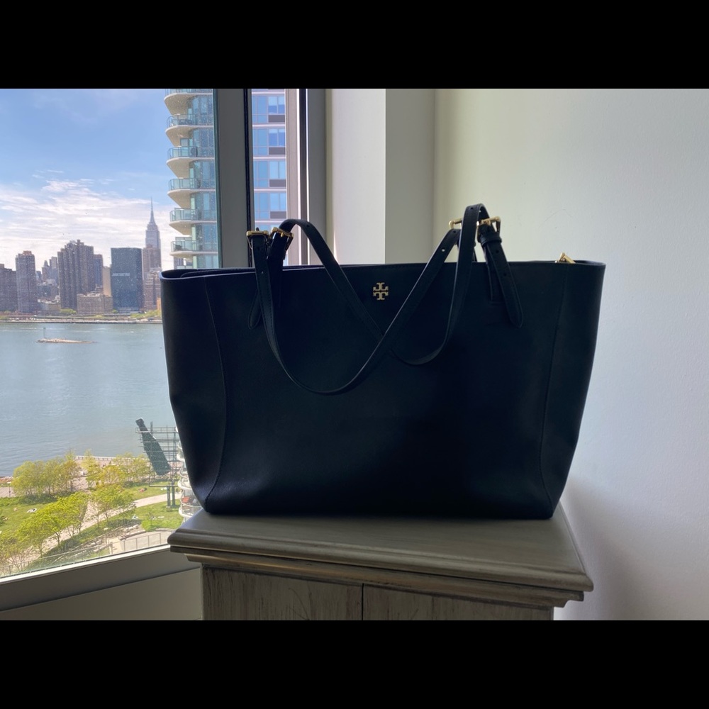 Tory Burch Robinson Tote